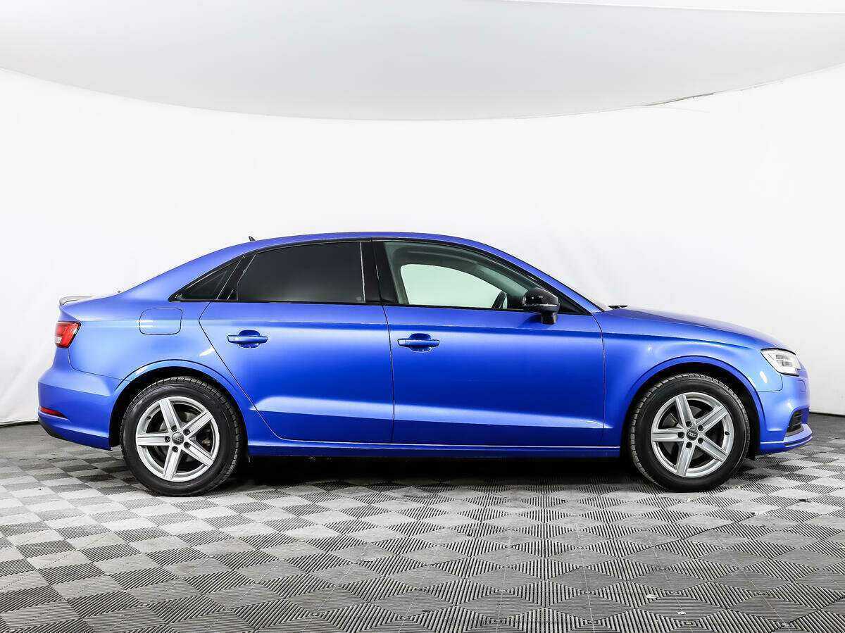 Audi A3 2019 года с пробегом. Фото: #3