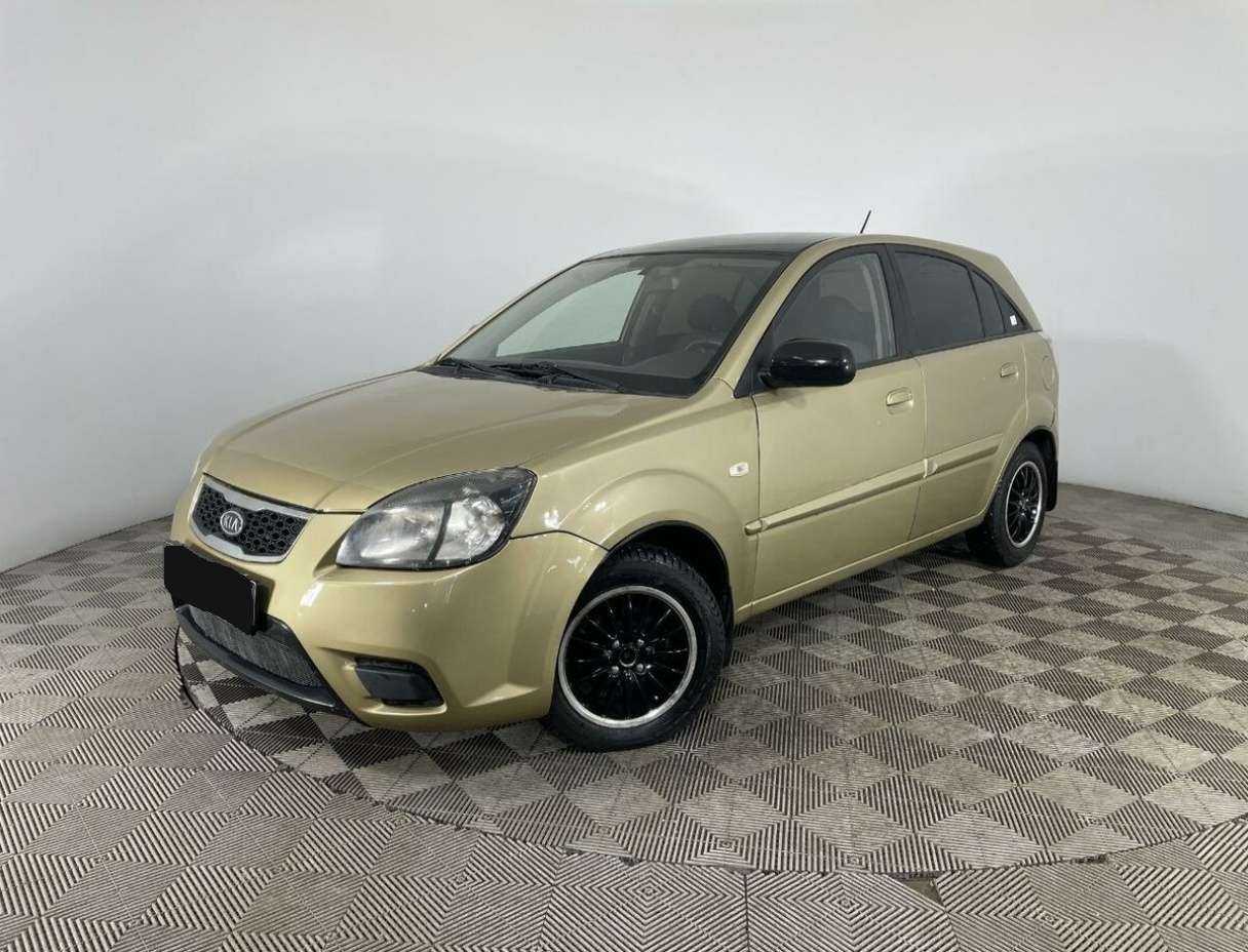 Kia Rio 2010 года с пробегом. Посмотреть фото