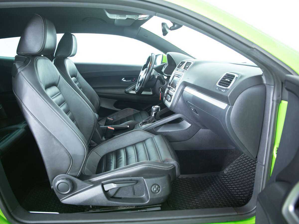 Volkswagen Scirocco 2011 года с пробегом. Фото: #9