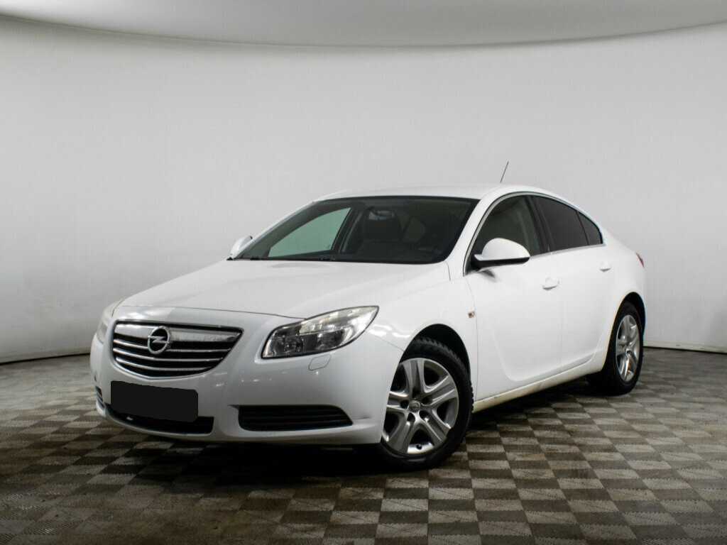 Opel Insignia 2011 года с пробегом. Посмотреть фото