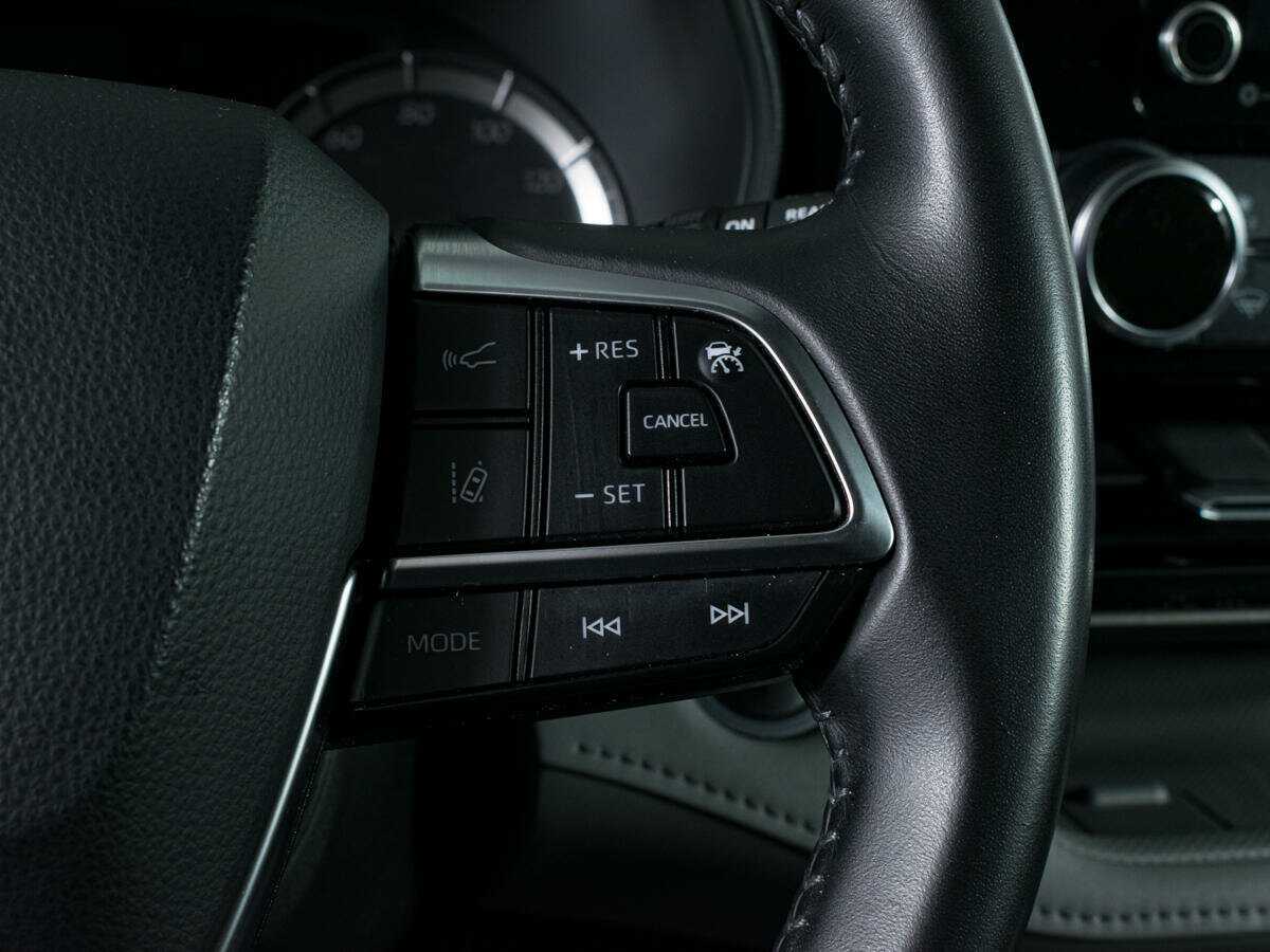 Toyota Highlander 2020 года с пробегом. Фото: #17