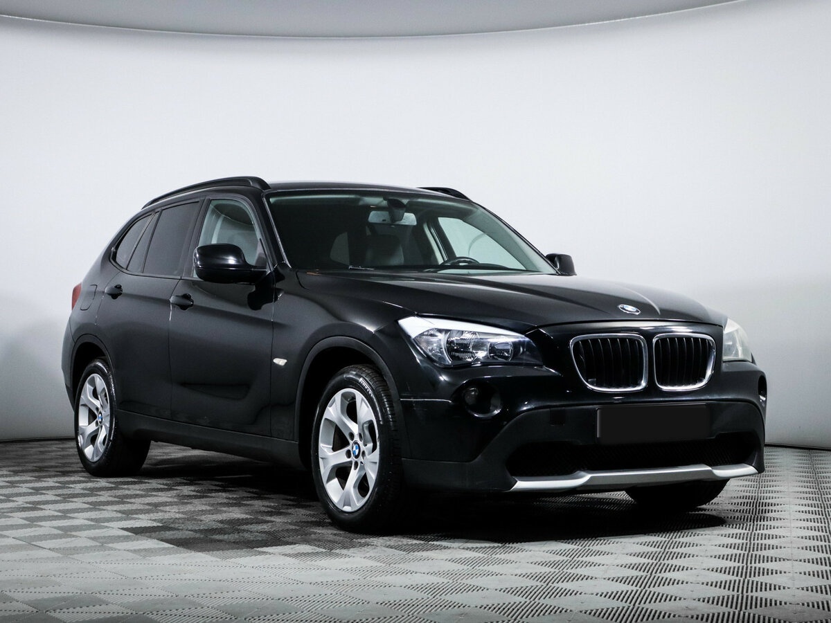 BMW X1 2010 года с пробегом. Фото: #2