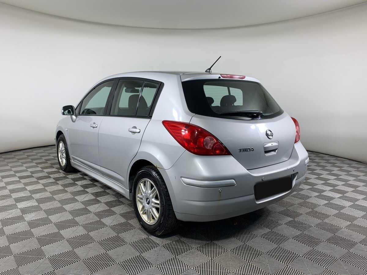 Nissan Tiida 2011 года с пробегом. Фото: #6