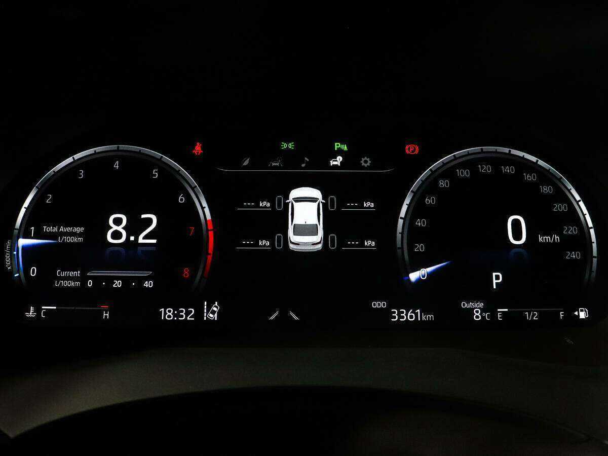 Toyota Camry 2022 года с пробегом. Фото: #9