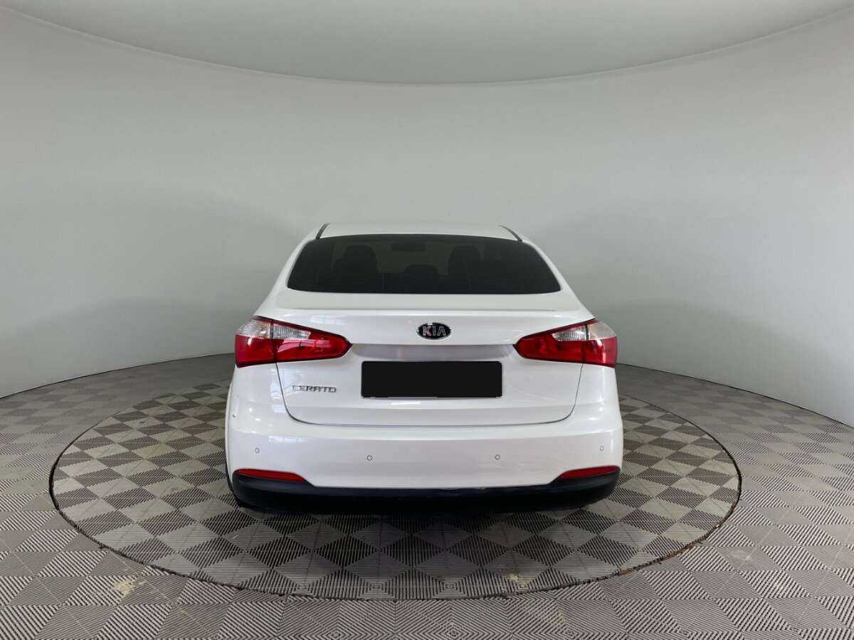Kia Cerato 2014 года с пробегом. Фото: #4
