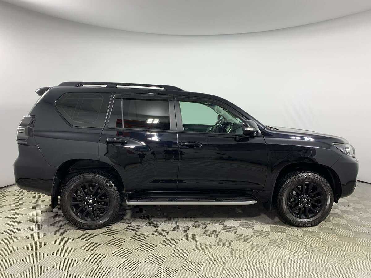 Toyota Land Cruiser Prado 2021 года с пробегом. Фото: #3