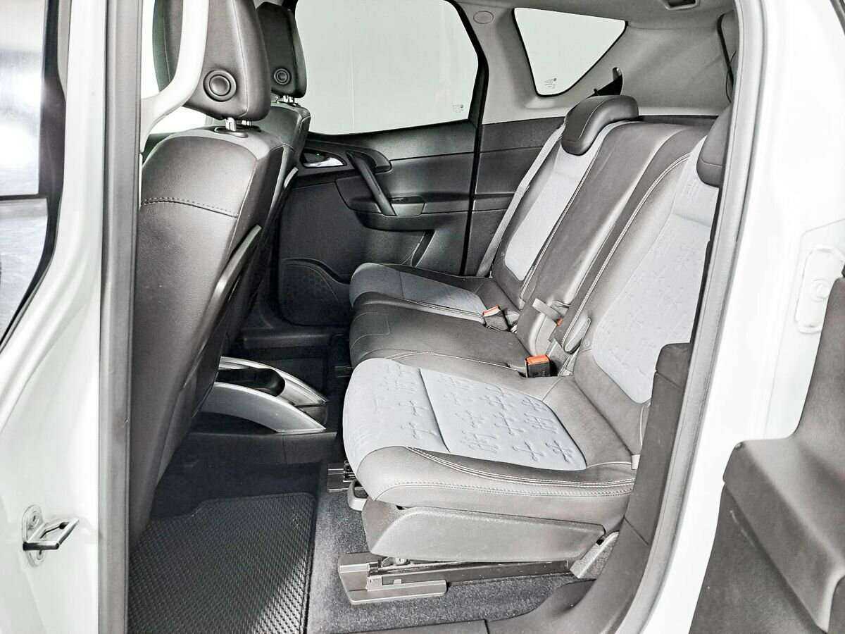 Opel Meriva 2011 года с пробегом. Фото: #10