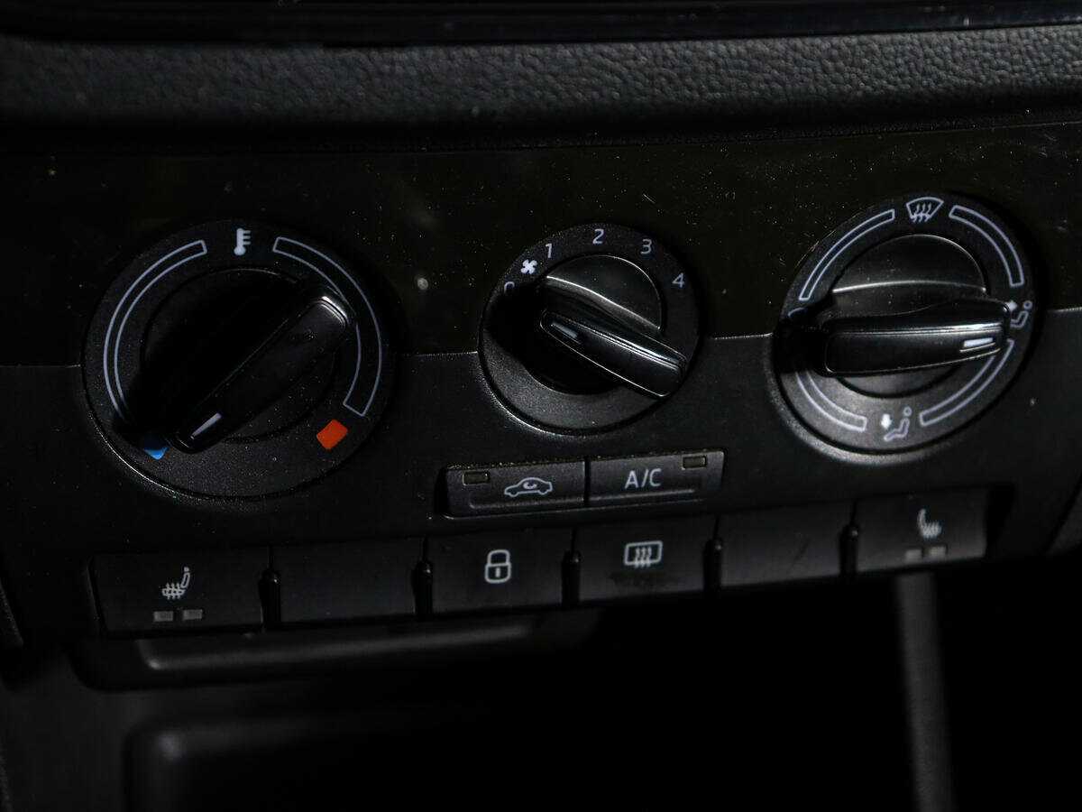 Skoda Rapid 2021 года с пробегом. Фото: #16