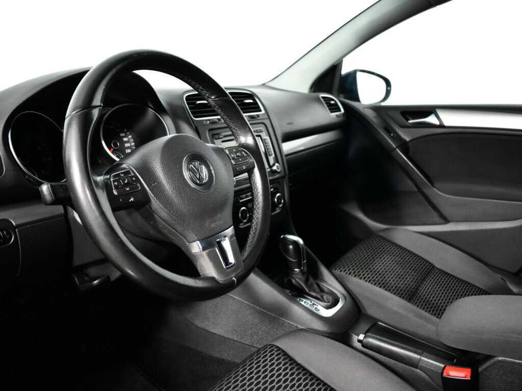 Volkswagen Golf 2011 года с пробегом. Фото: #12