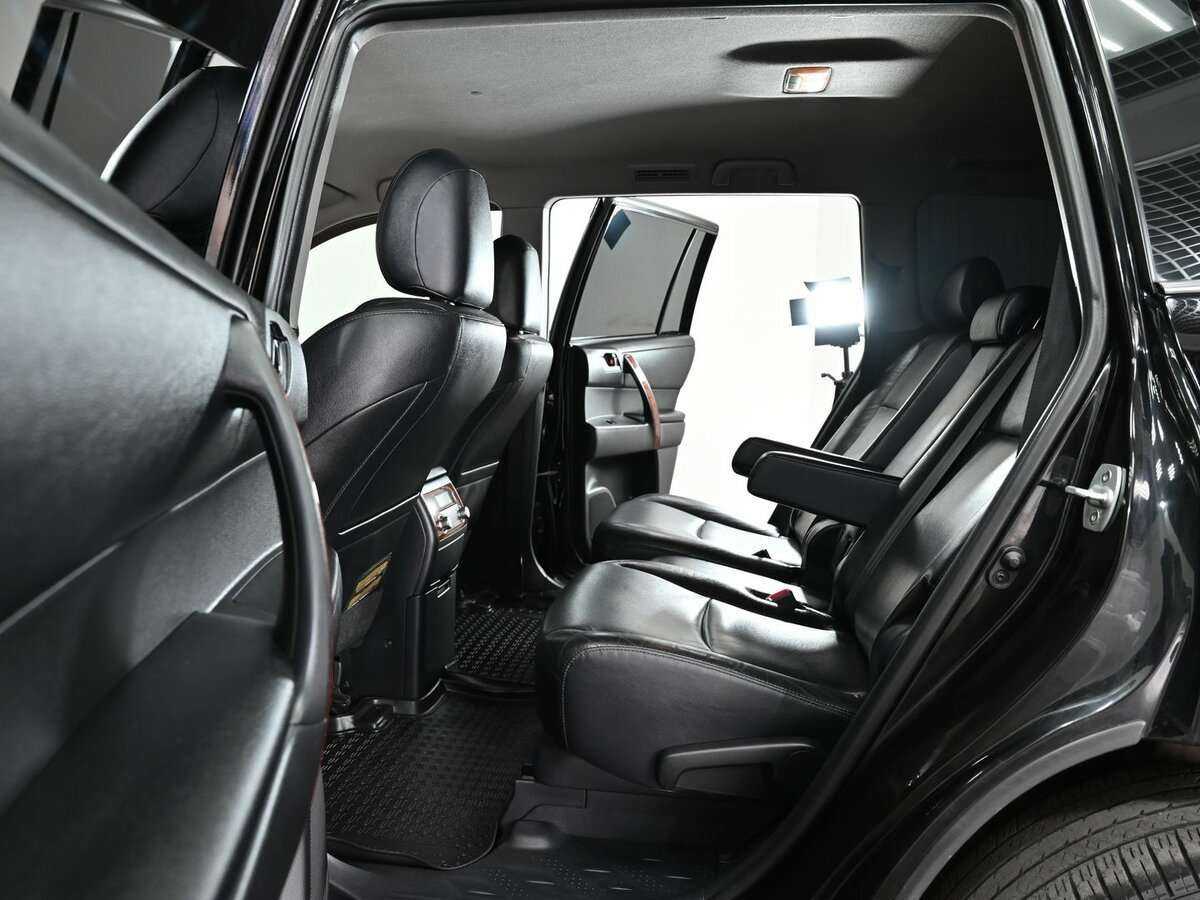 Toyota Highlander 2011 года с пробегом. Фото: #4