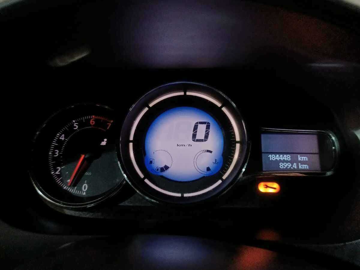 Renault Fluence 2016 года с пробегом. Фото: #11