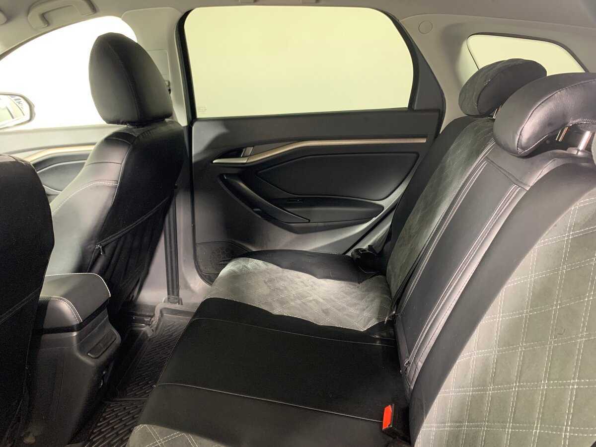 Lada (ВАЗ) Vesta 2018 года с пробегом. Фото: #18