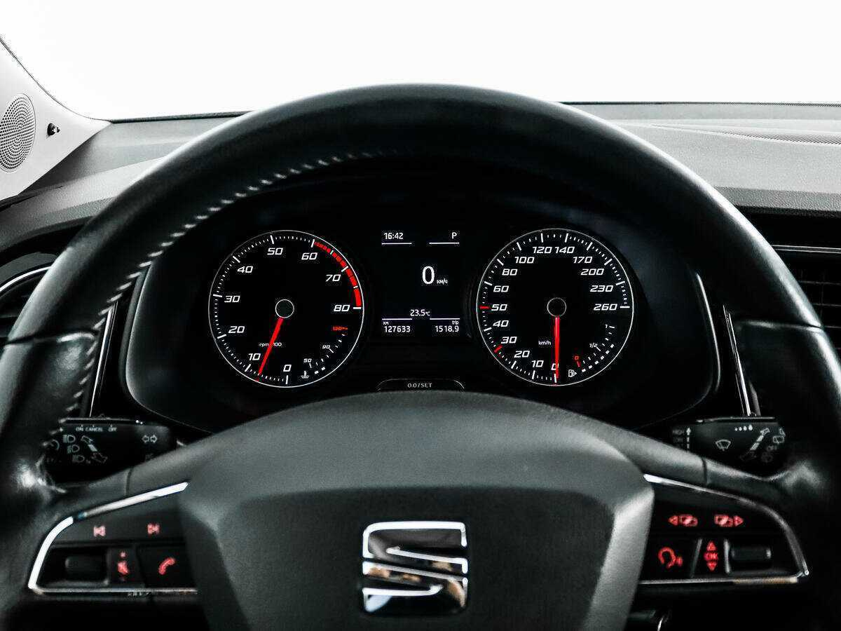 SEAT Leon 2013 года с пробегом. Фото: #15