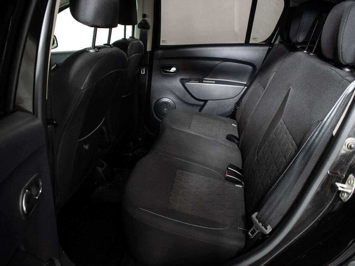 Renault Sandero 2017 года с пробегом. Фото: #7