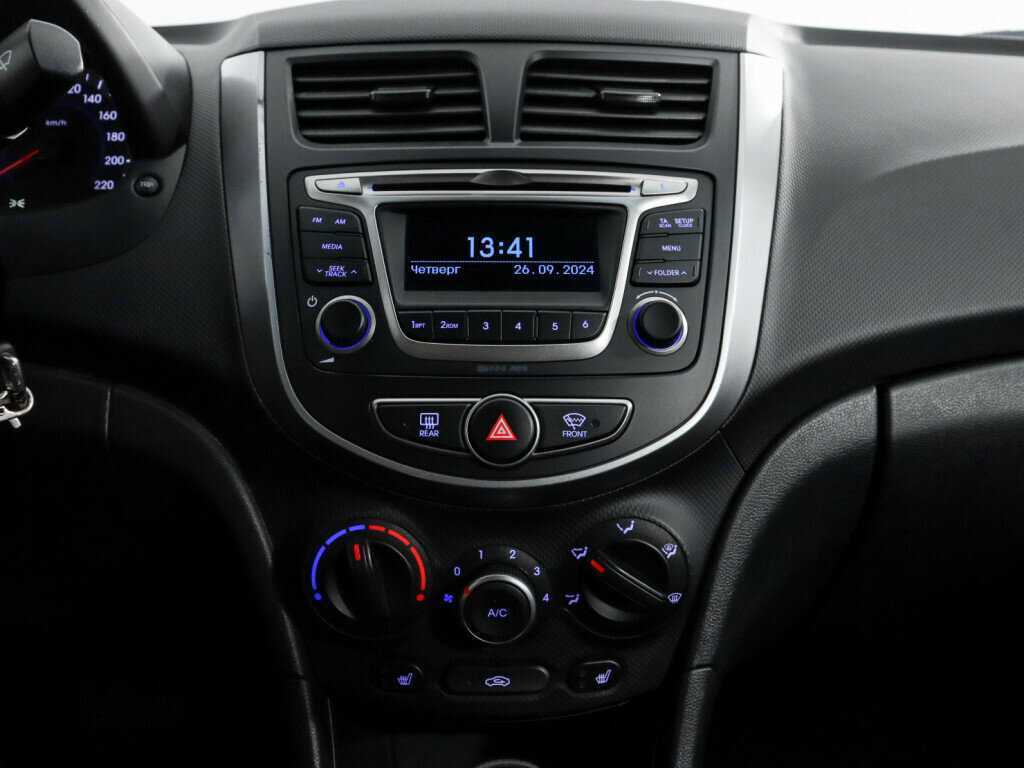 Hyundai Solaris 2015 года с пробегом. Фото: #13