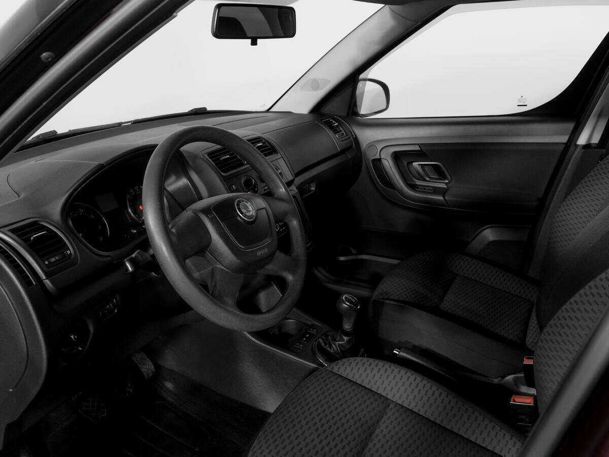 Skoda Roomster 2012 года с пробегом. Фото: #15