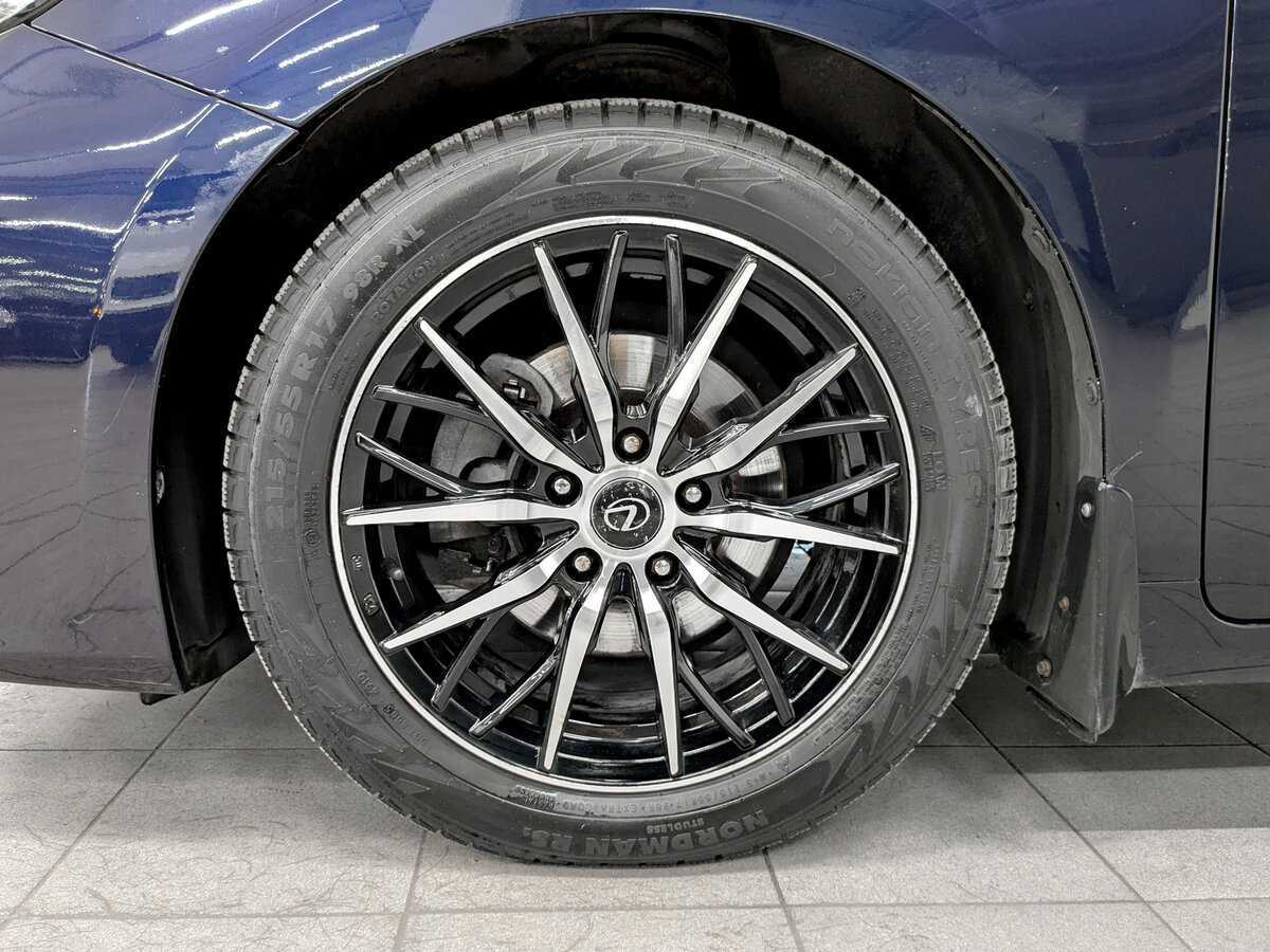 Lexus ES 2015 года с пробегом. Фото: #17