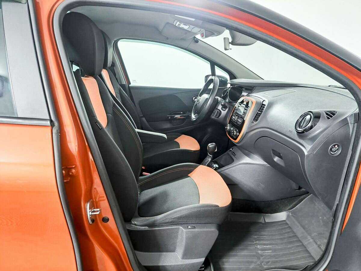 Renault Kaptur 2016 года с пробегом. Фото: #8