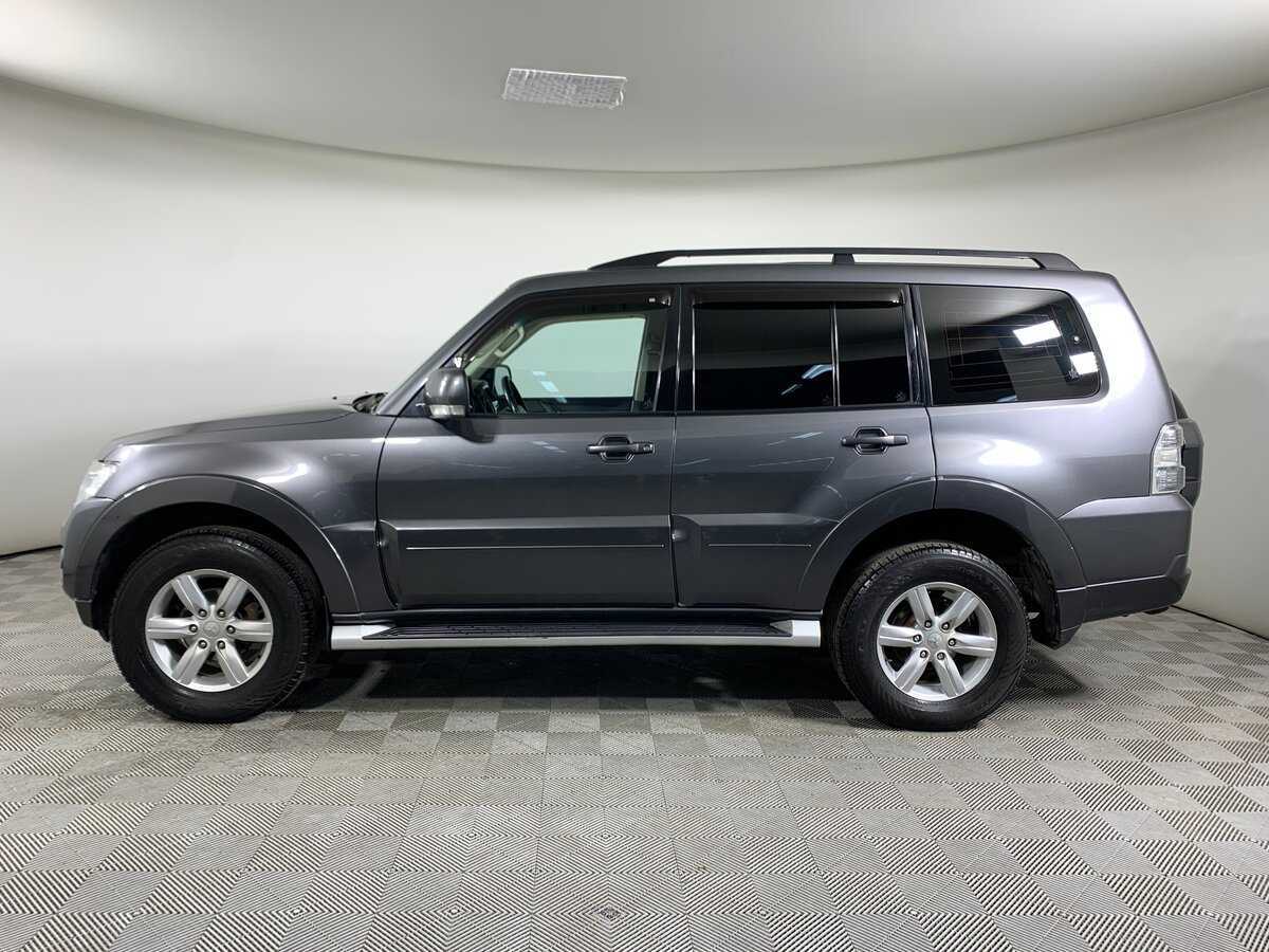 Mitsubishi Pajero 2015 года с пробегом. Фото: #7
