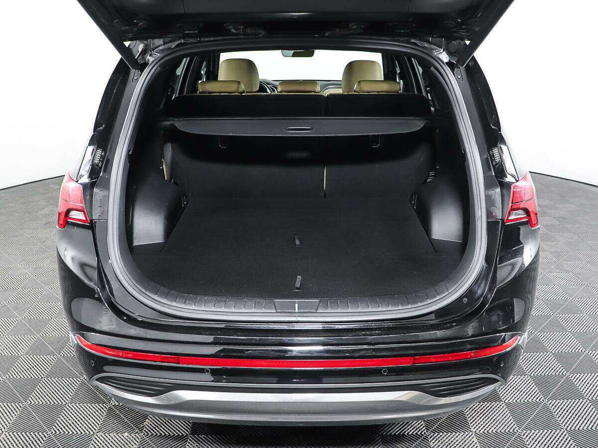 Hyundai Santa Fe 2021 года с пробегом. Фото: #8