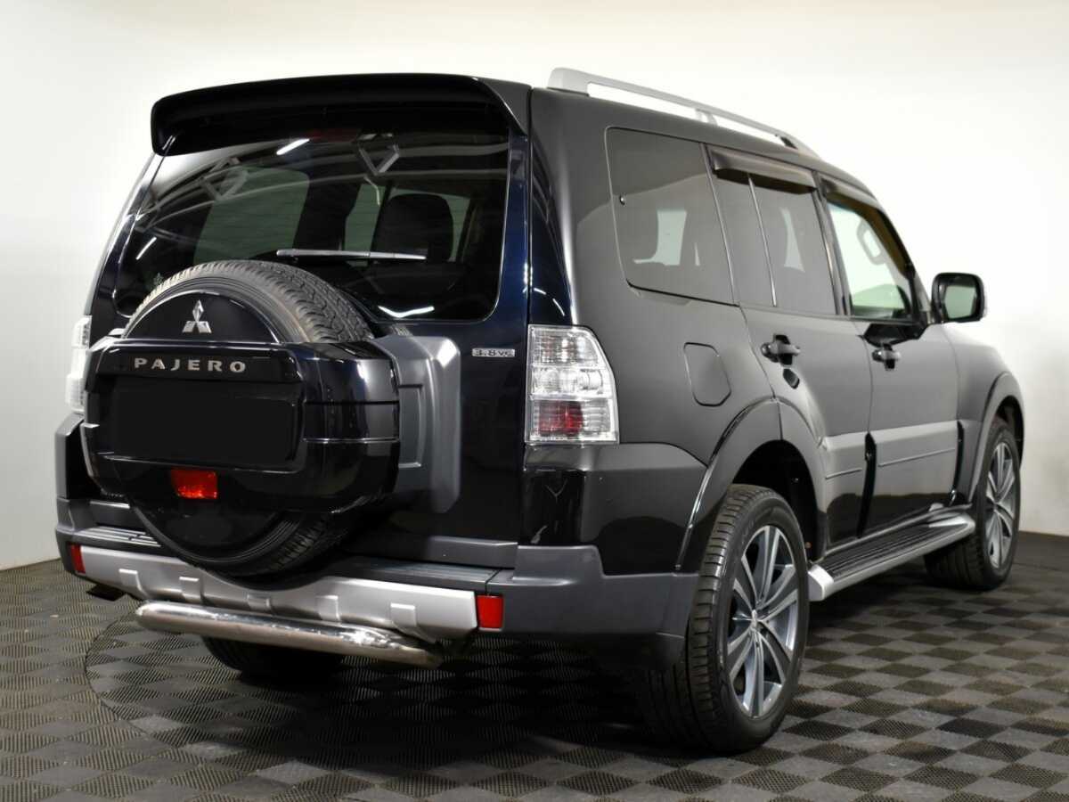 Mitsubishi Pajero 2007 года с пробегом. Фото: #3