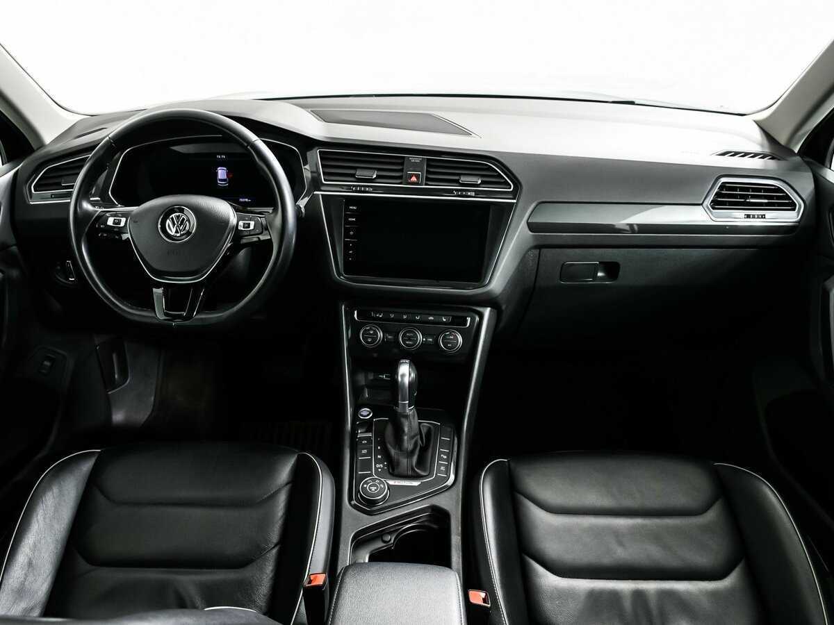 Volkswagen Tiguan 2018 года с пробегом. Фото: #9