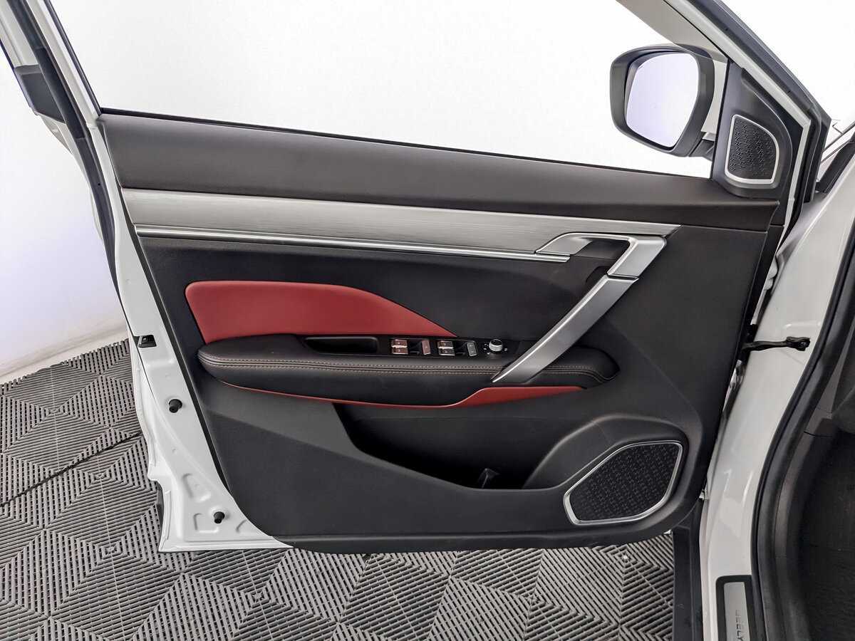 Geely Coolray 2021 года с пробегом. Фото: #14