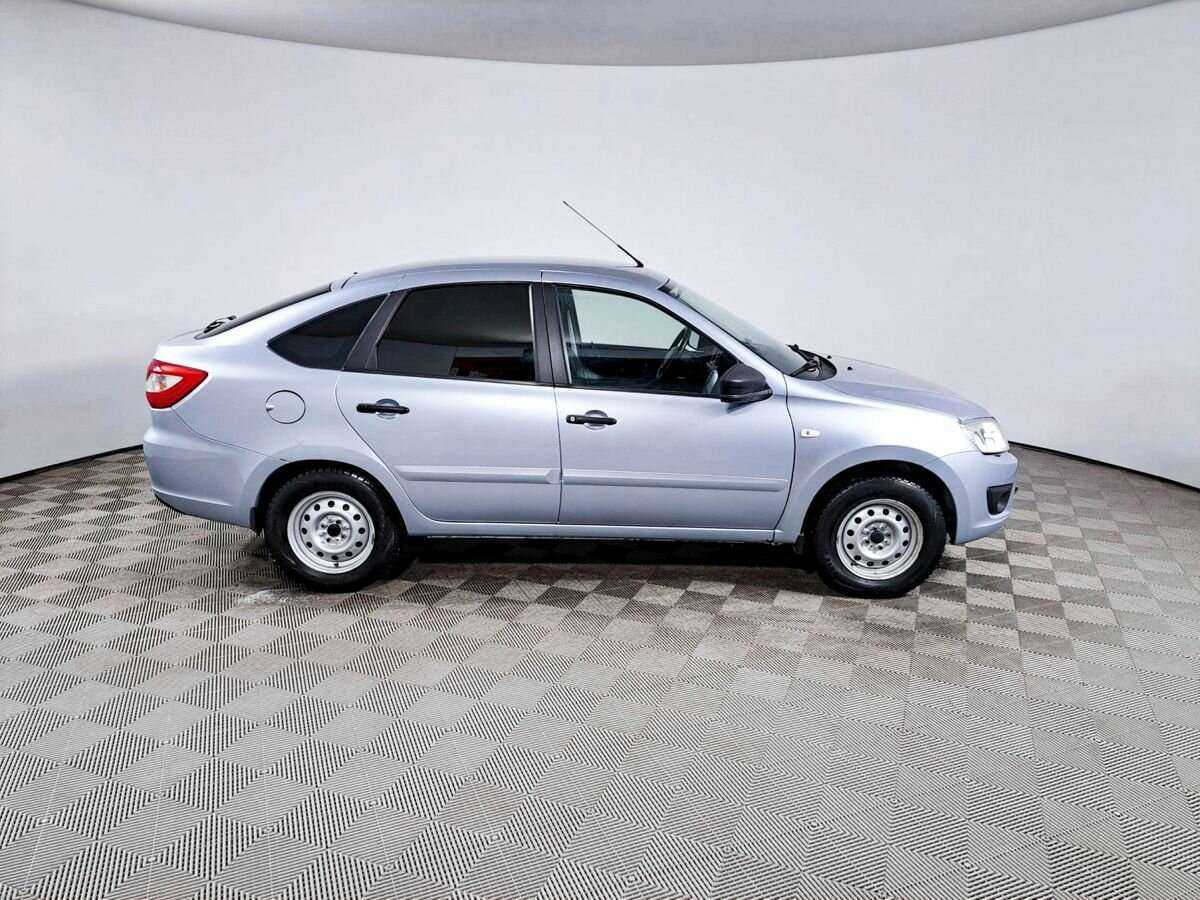 Lada (ВАЗ) Granta 2017 года с пробегом. Фото: #3