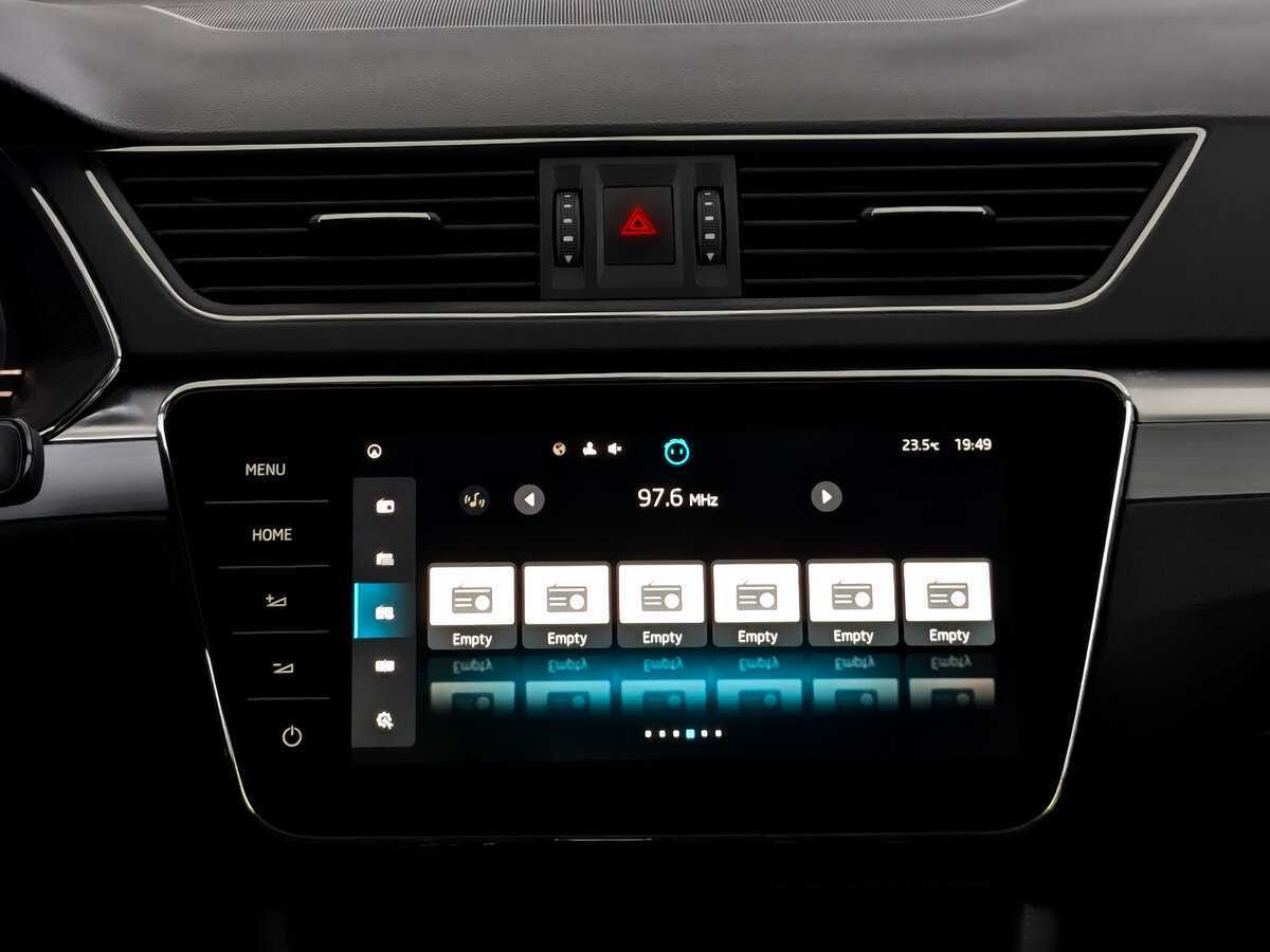 Skoda Superb 2024 года с пробегом. Фото: #13