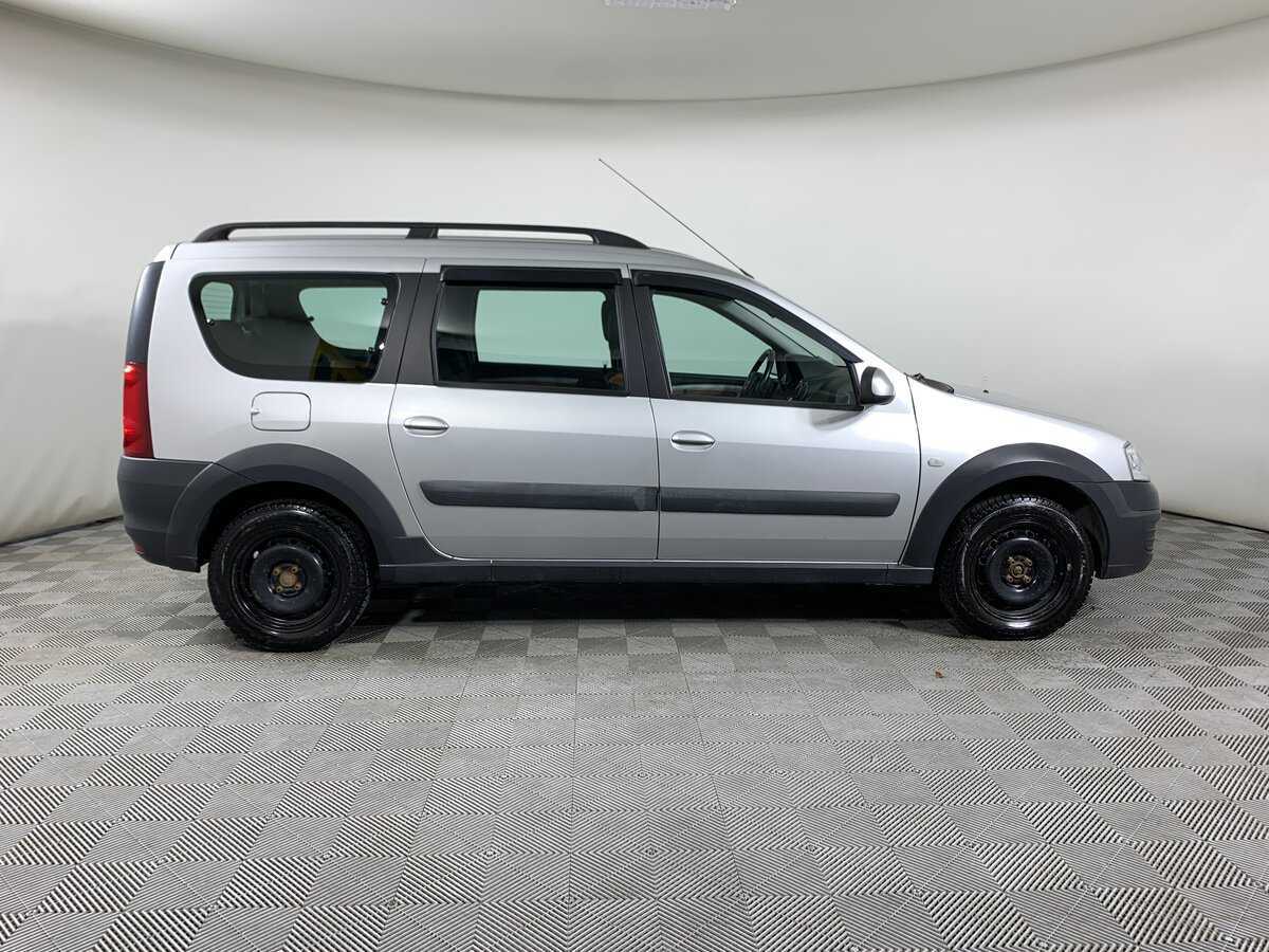 Lada (ВАЗ) Largus 2019 года с пробегом. Фото: #3