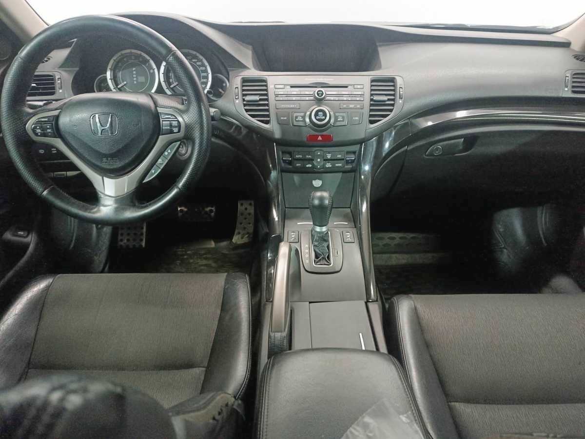 Honda Accord 2008 года с пробегом. Фото: #10