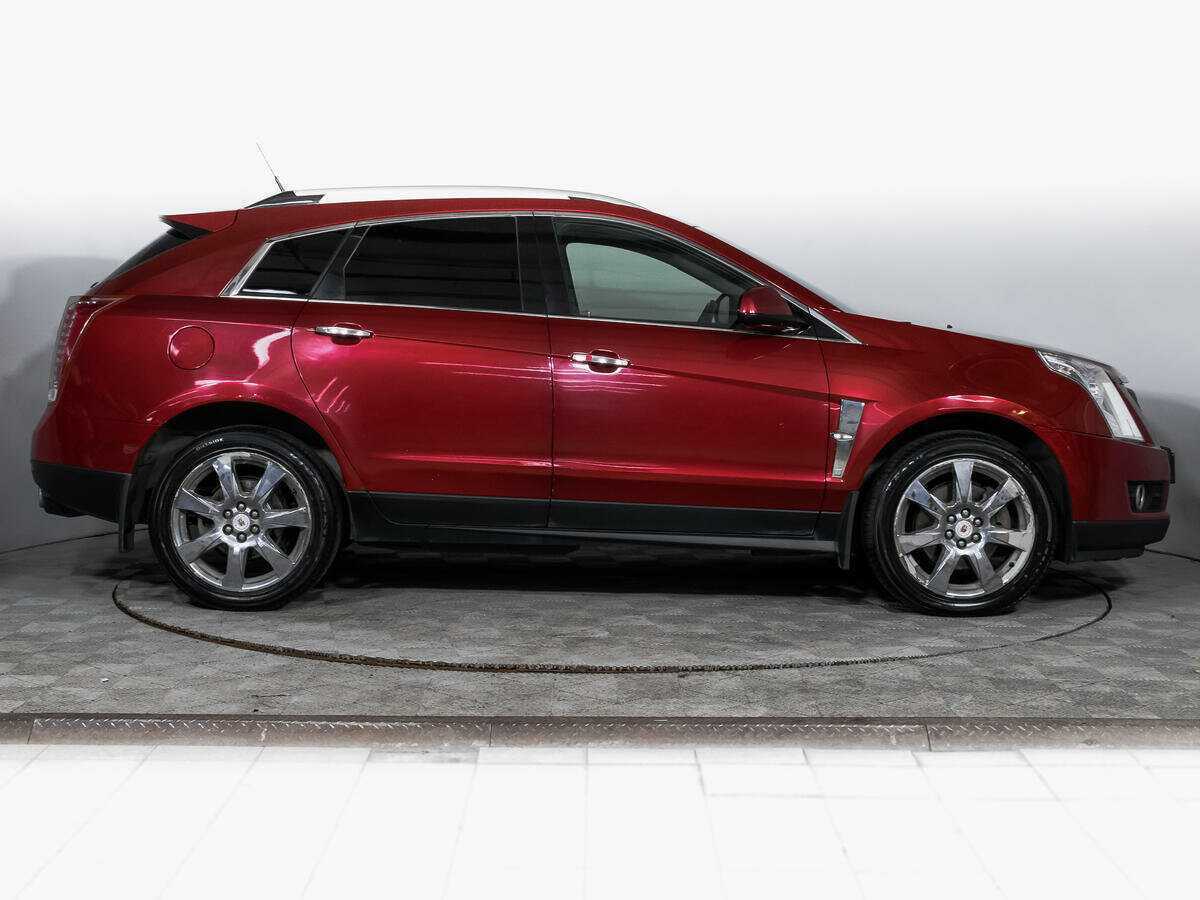 Cadillac SRX 2011 года с пробегом. Фото: #3