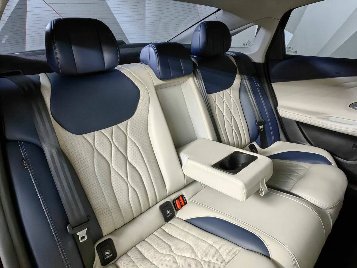 Chery Arrizo 8 2023 года с пробегом. Фото: #8