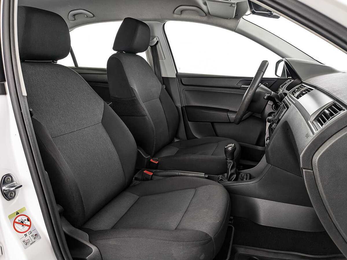 Skoda Rapid 2017 года с пробегом. Фото: #22