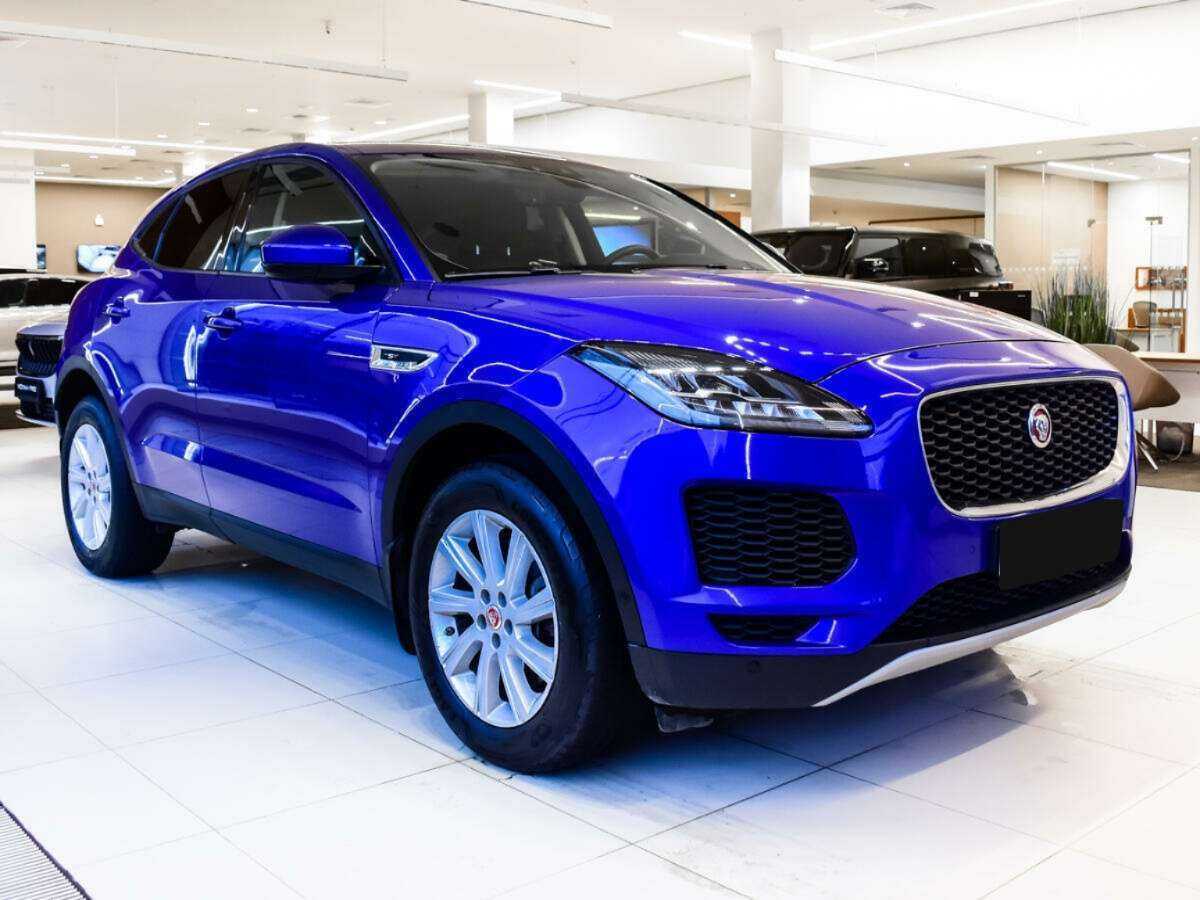 Jaguar E-Pace 2018 года с пробегом. Фото: #2