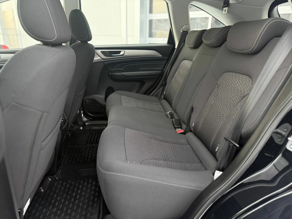 Haval M6 2024 года с пробегом. Фото: #9