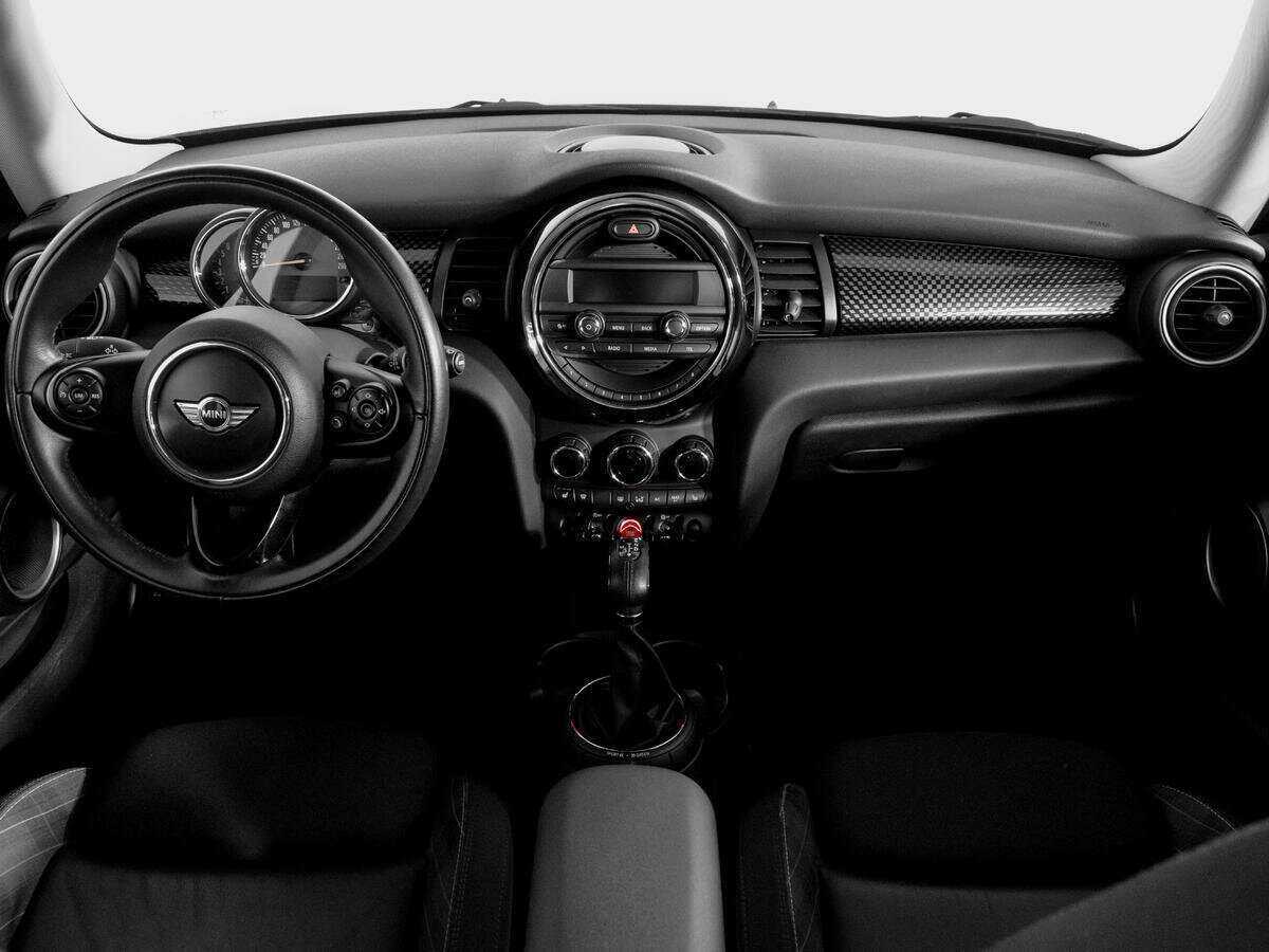 Mini Hatch 2014 года с пробегом. Фото: #11