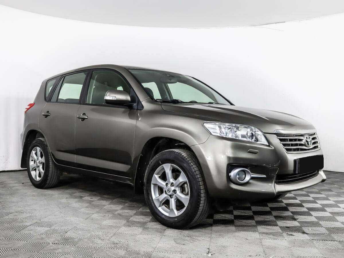 Toyota RAV4 2011 года с пробегом. Фото: #2