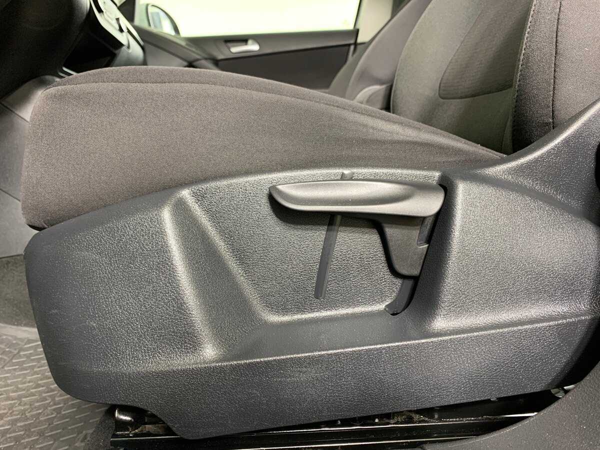 Volkswagen Tiguan 2014 года с пробегом. Фото: #16