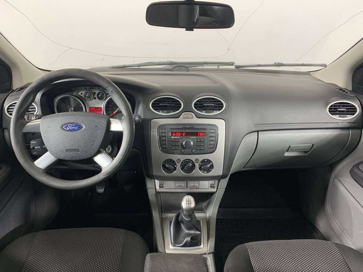Ford Focus 2011 года с пробегом. Фото: #9