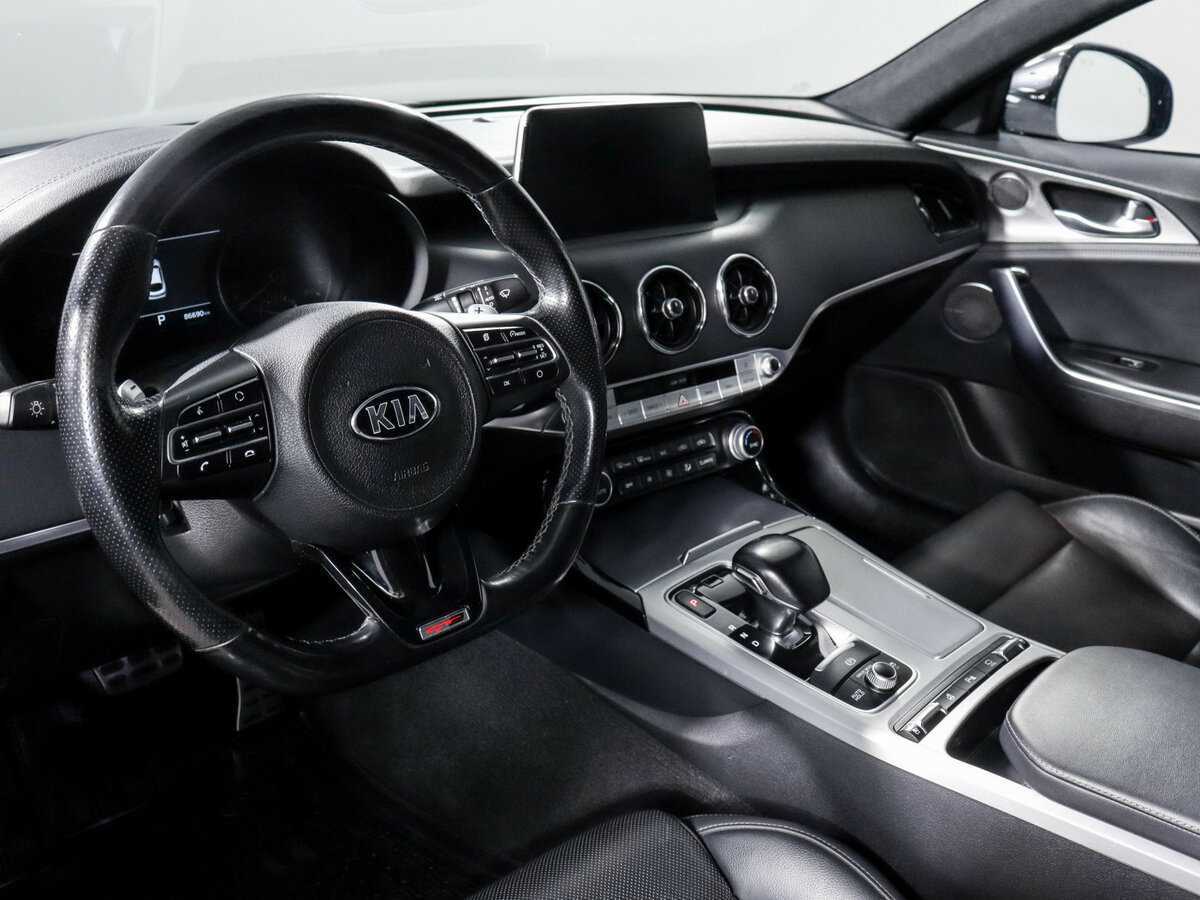 Kia Stinger 2019 года с пробегом. Фото: #10