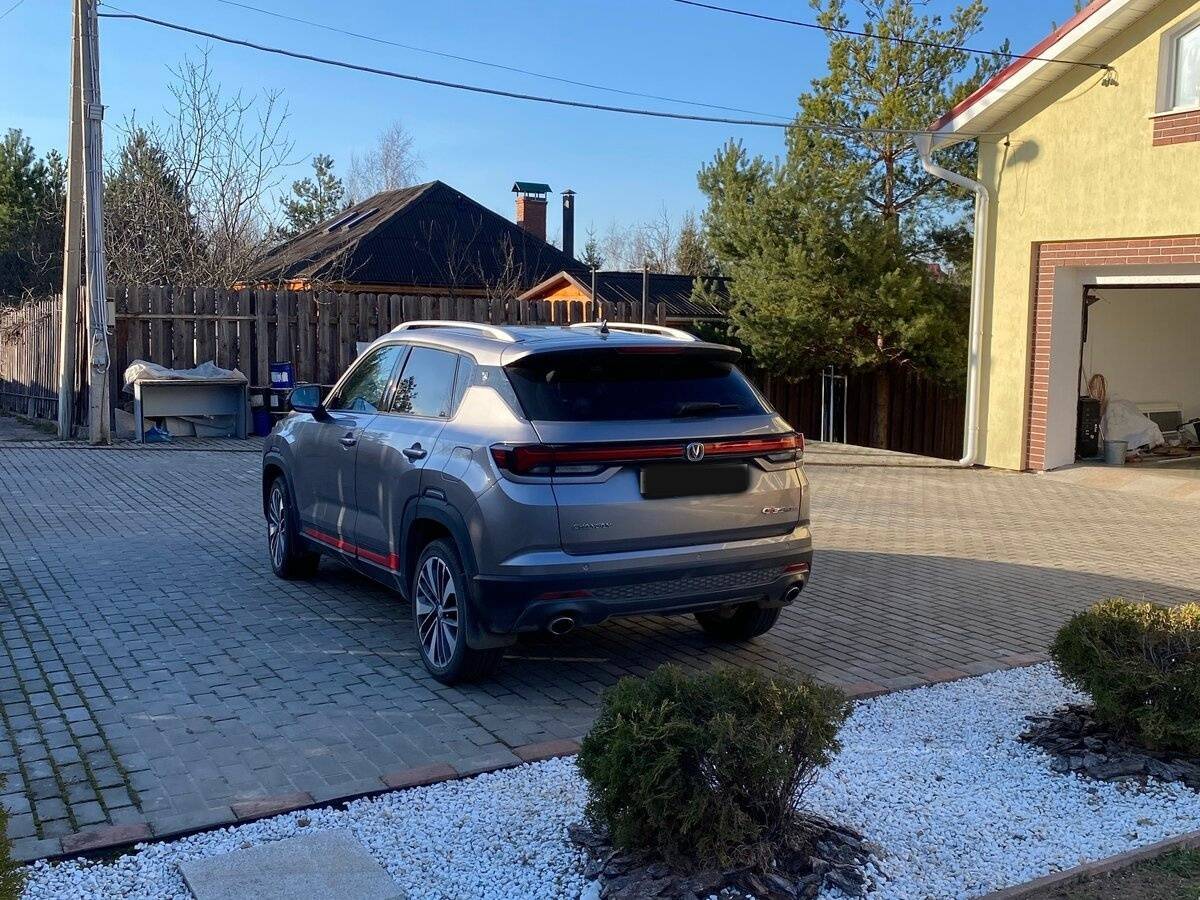 Changan CS35 Plus 2024 года с пробегом. Фото: #1