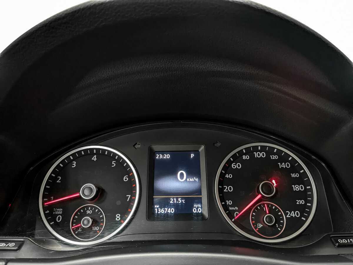 Volkswagen Tiguan 2015 года с пробегом. Фото: #15