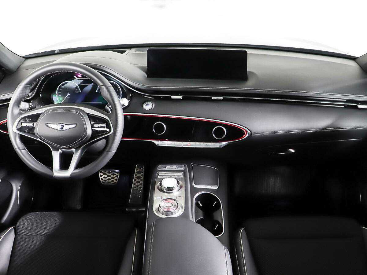 Genesis GV70 2022 года с пробегом. Фото: #8