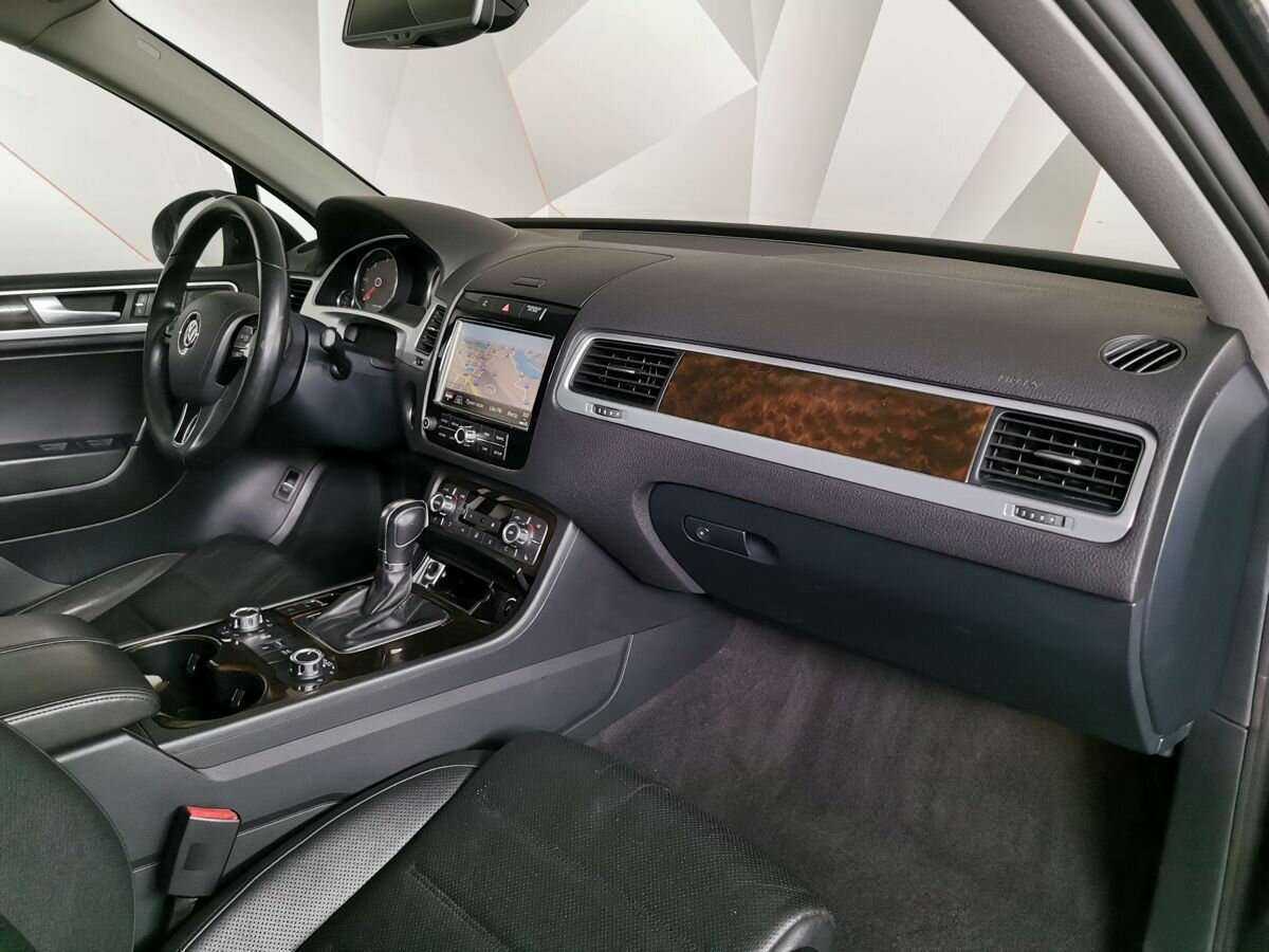 Volkswagen Touareg 2012 года с пробегом. Фото: #8