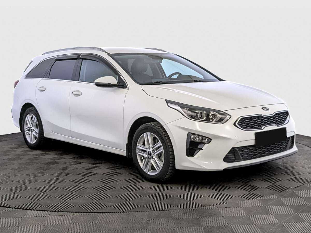 Kia Ceed 2021 года с пробегом. Фото: #2