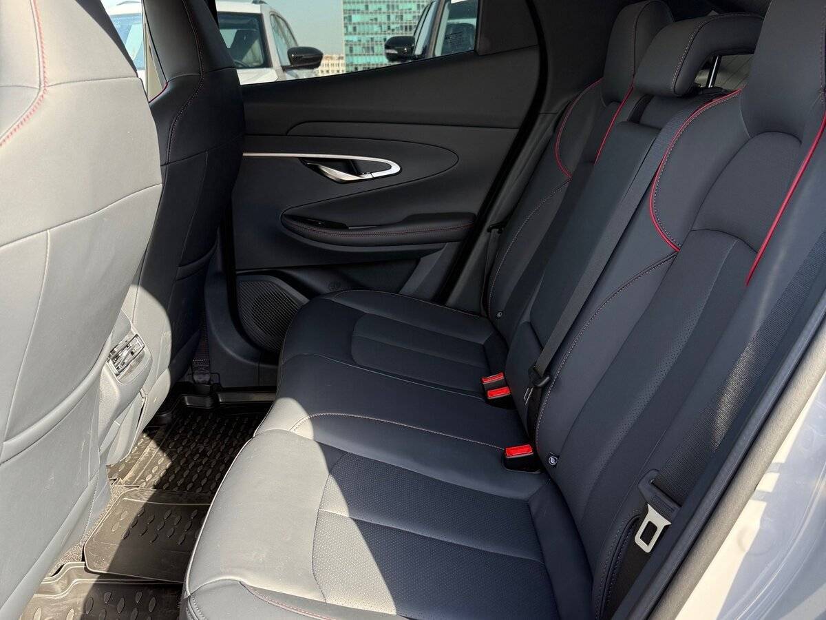 Changan UNI-T 2024 года с пробегом. Фото: #9