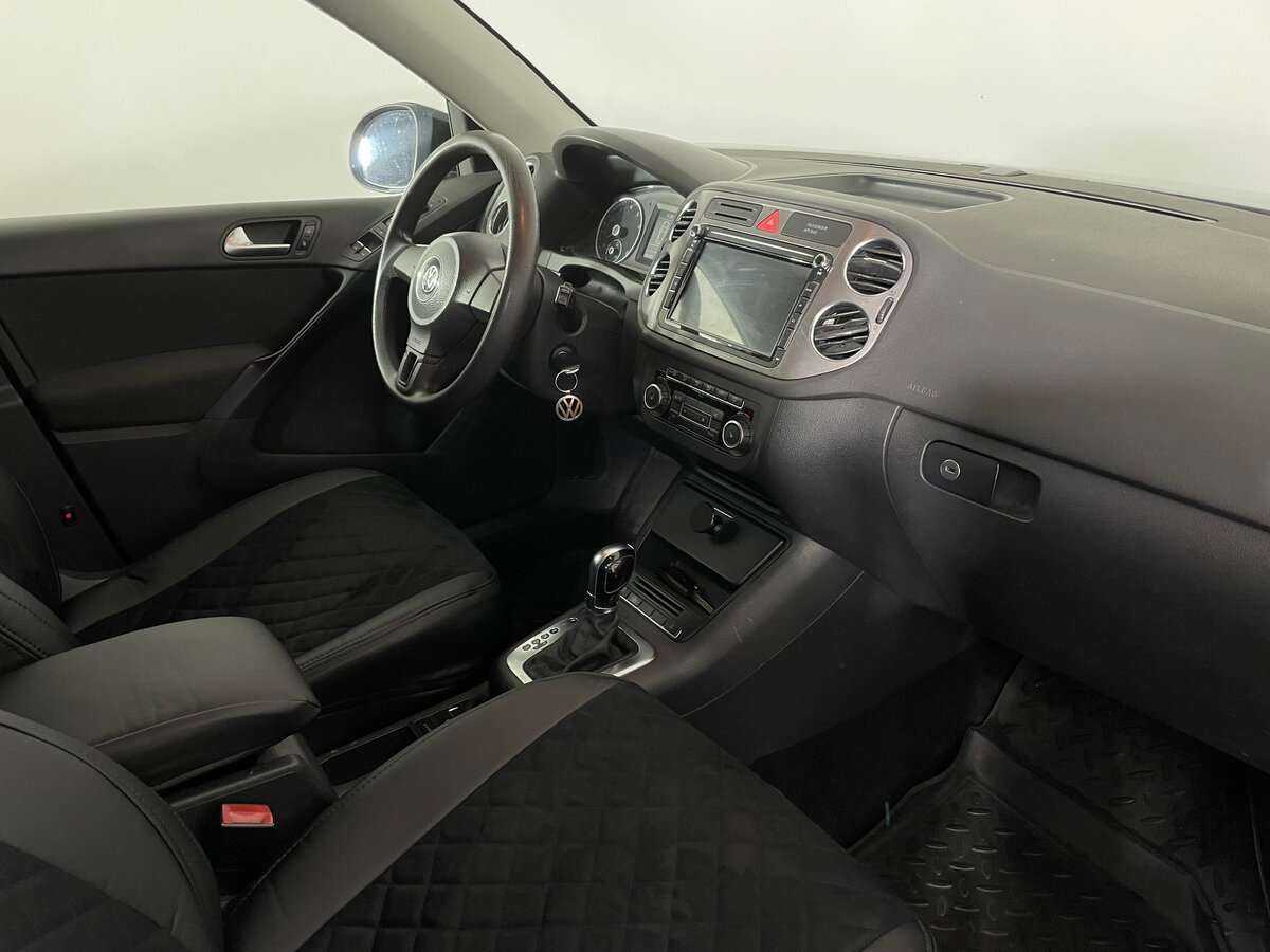 Volkswagen Tiguan 2010 года с пробегом. Фото: #9