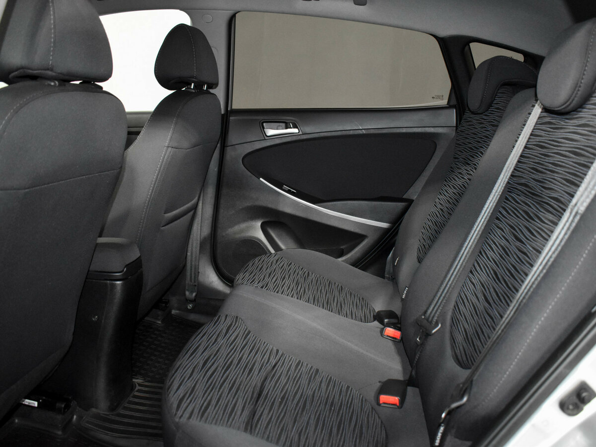 Hyundai Solaris 2015 года с пробегом. Фото: #11