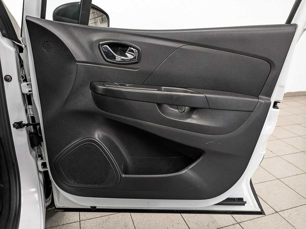 Renault Kaptur 2018 года с пробегом. Фото: #24